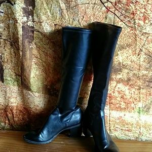 Donald J Pliner Black Boots